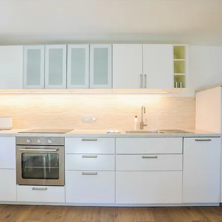 Apartmaji Tina ゴレンスカ地方