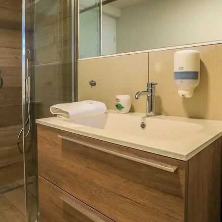 Apartmaji Tina Zgornje Gorje