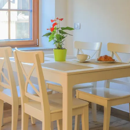 Apartmaji Tina ゴレンスカ地方