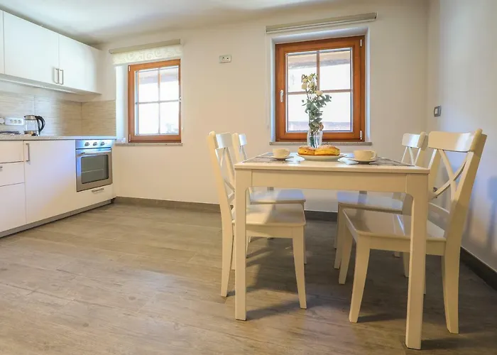 Διαμέρισμα Apartmaji Tina Zgornje Gorje